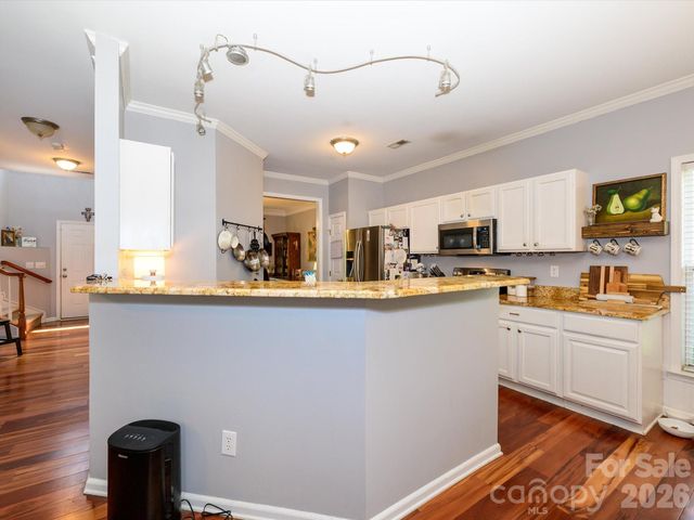6815 Tanners Creek Drive, Huntersville, NC 28078