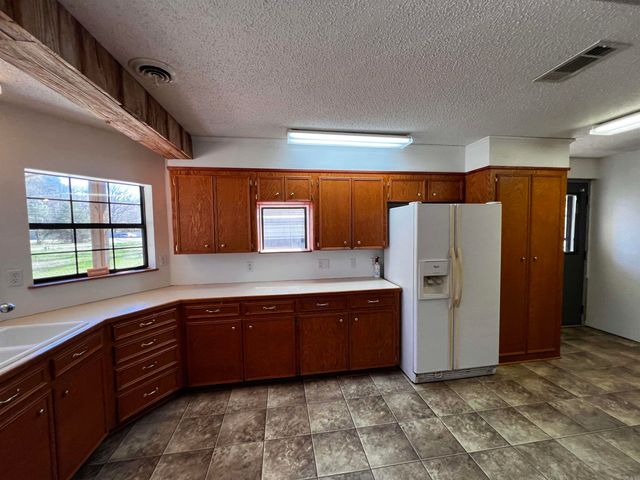 4508 Payton Road, Pine Bluff, AR 71603