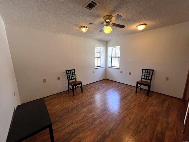 4508 Payton Road, Pine Bluff, AR 71603