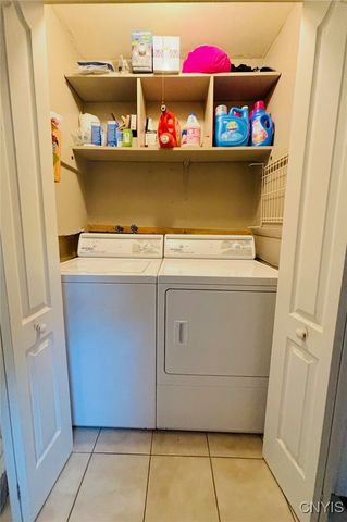 8 Chateau Drive, Whitestown, NY 13492