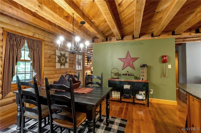 34 Cherrywood, Holland, NY 14080