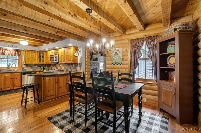 34 Cherrywood, Holland, NY 14080