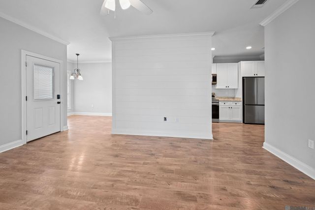 4431 40th St, Zachary, LA 70791