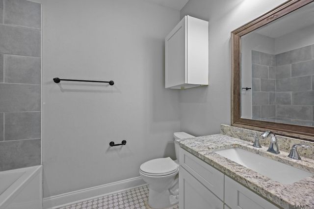 4431 40th St, Zachary, LA 70791