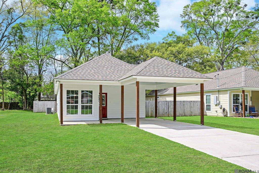 4431 40th St, Zachary, LA 70791
