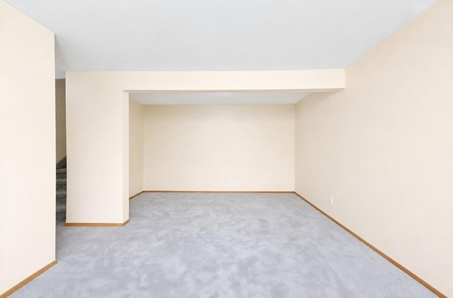 1896 Huntington Lane, West Fargo, ND 58078