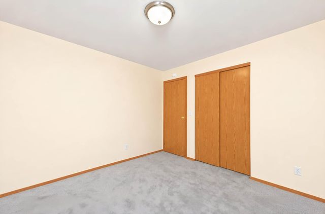 1896 Huntington Lane, West Fargo, ND 58078