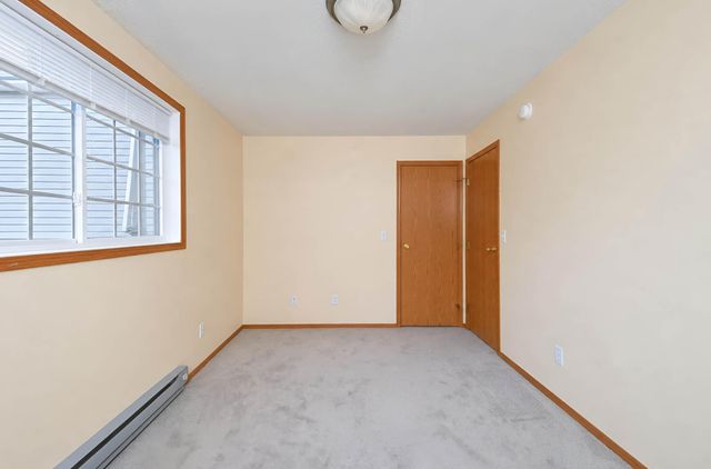 1896 Huntington Lane, West Fargo, ND 58078