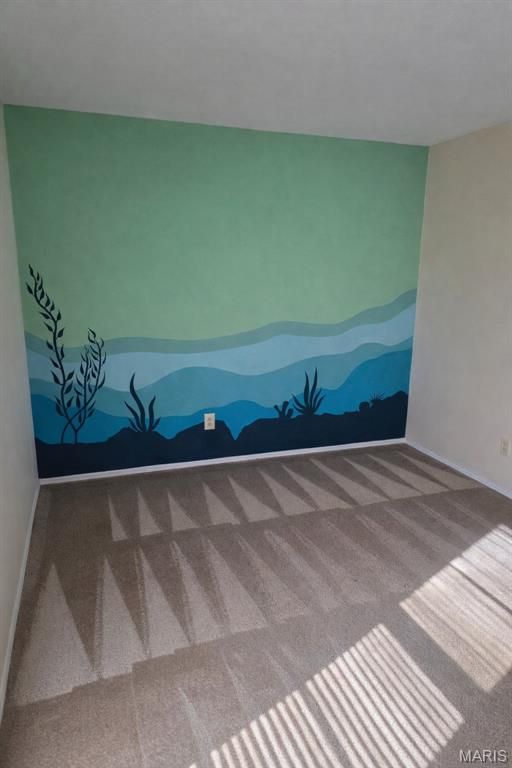 330 Chapel Ridge Drive G, Hazelwood, MO 63042