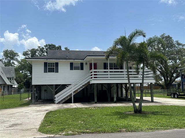 12055 MURRAY AVENUE, Largo, FL 33778