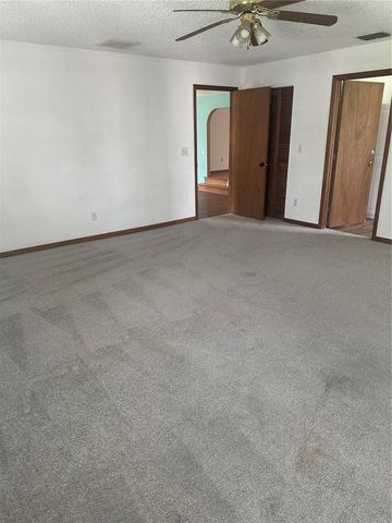 12055 MURRAY AVENUE, Largo, FL 33778