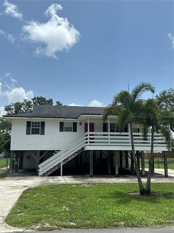 12055 MURRAY AVENUE, Largo, FL 33778