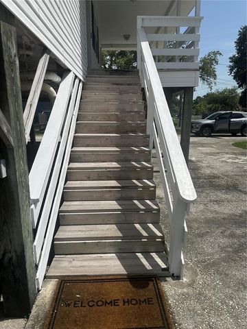 12055 MURRAY AVENUE, Largo, FL 33778