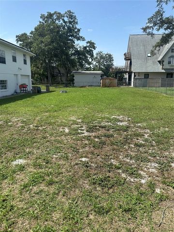12055 MURRAY AVENUE, Largo, FL 33778