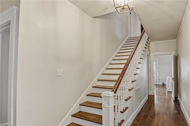 4635 Shattalon Drive, Winston-salem, NC 27106