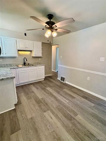 4209 Oak Lane, Belleville, IL 62226