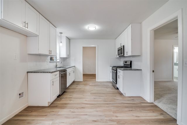 5316 Wild Oak Road, Balch Springs, TX 75180