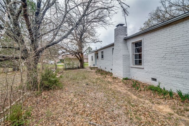 5316 Wild Oak Road, Balch Springs, TX 75180