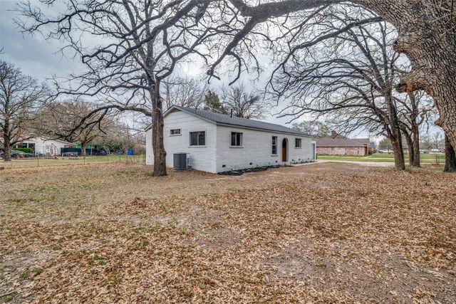 5316 Wild Oak Road, Balch Springs, TX 75180