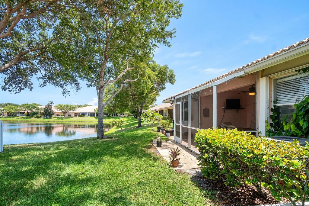 2473 S CORAL TRACE Circle, Delray Beach, FL 33445