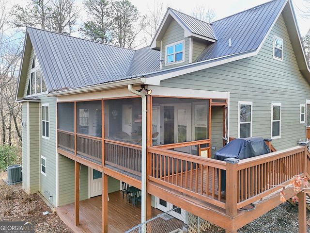 1176 Tiger Pass Drive, Tiger, GA 30576