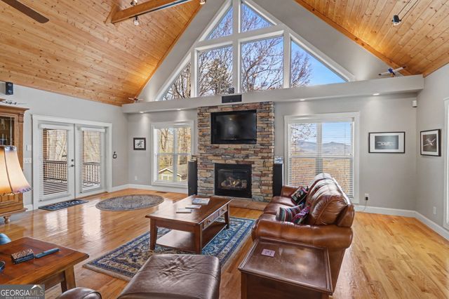 1176 Tiger Pass Drive, Tiger, GA 30576