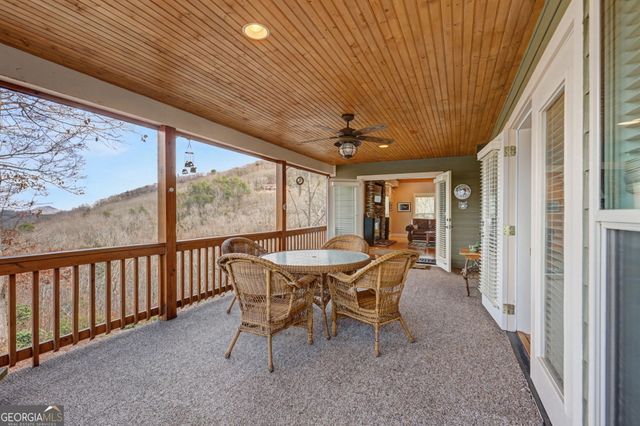 1176 Tiger Pass Drive, Tiger, GA 30576