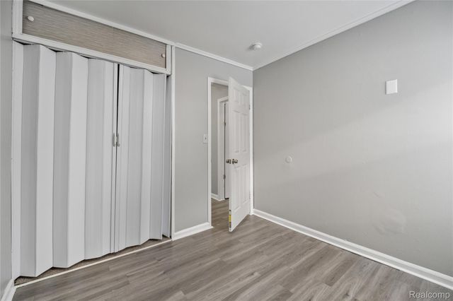 10760 Troy Street, Oak Park, MI 48237