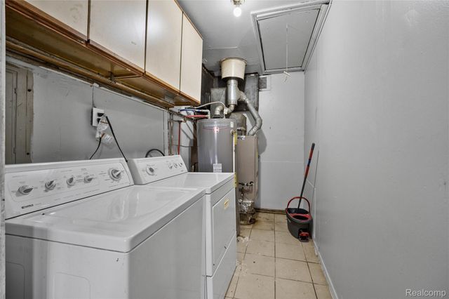 10760 Troy Street, Oak Park, MI 48237