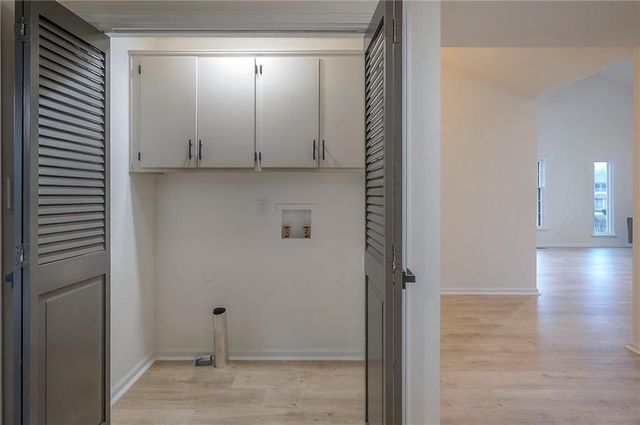 12891 Cambridge Court, Leawood, KS 66209