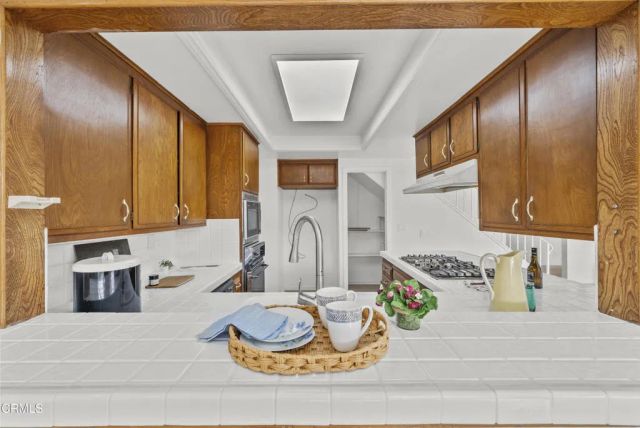 910 Ivywood Drive, Oxnard, CA 93030