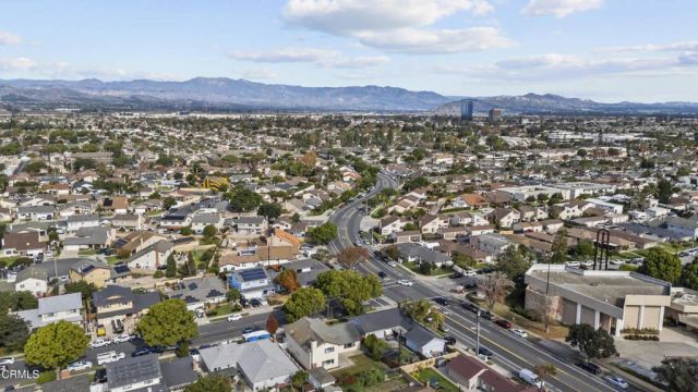 910 Ivywood Drive, Oxnard, CA 93030