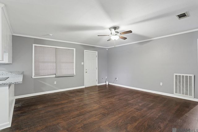 3717 Canyonland Dr, Baton Rouge, LA 70814