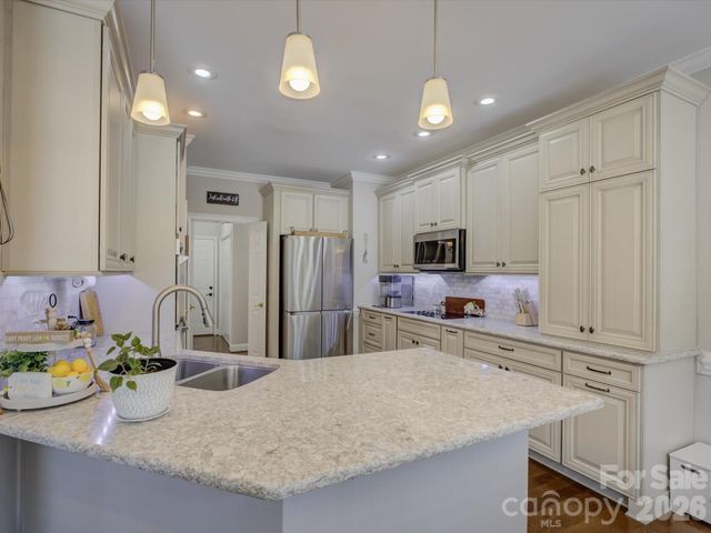 736 Creekbridge Drive, Rock Hill, SC 29732