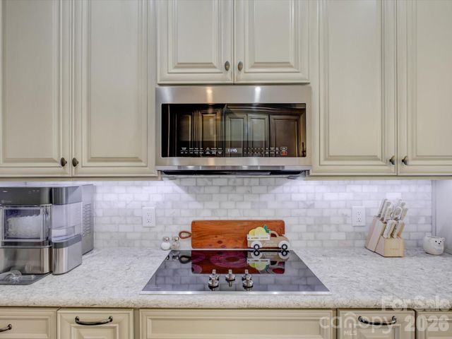 736 Creekbridge Drive, Rock Hill, SC 29732