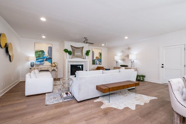 14 Driftwood Lane, Little Rock, AR 72223