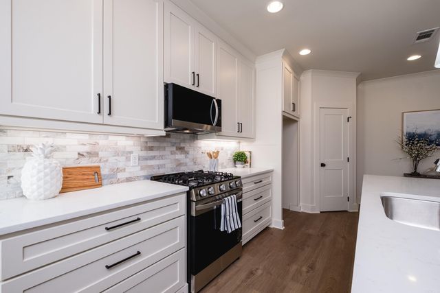 14 Driftwood Lane, Little Rock, AR 72223