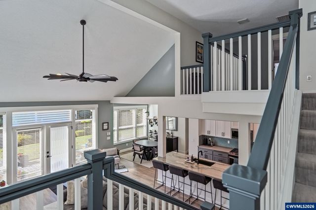 1697 Onyx St NW, Salem, OR 97304
