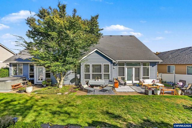 1697 Onyx St NW, Salem, OR 97304