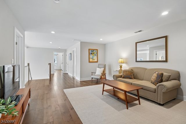 36 Brambling Rd, Berkeley Heights Twp., NJ 07922