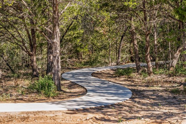 166 Loysoya ST, Bastrop, TX 78602
