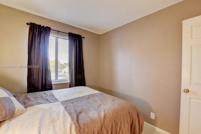 16 Via De Casas Sur 201, Boynton Beach, FL 33426