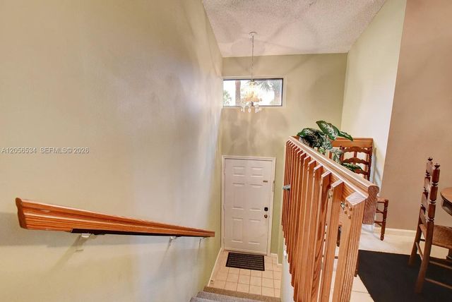 16 Via De Casas Sur 201, Boynton Beach, FL 33426