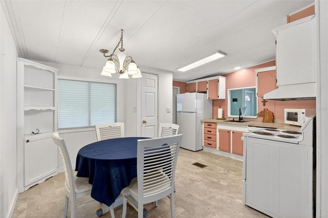 516 JASON DRIVE, Lady Lake, FL 32159
