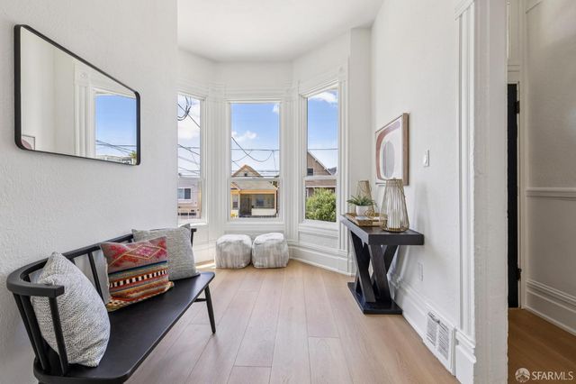 331 Lisbon Street, San Francisco, CA 94112