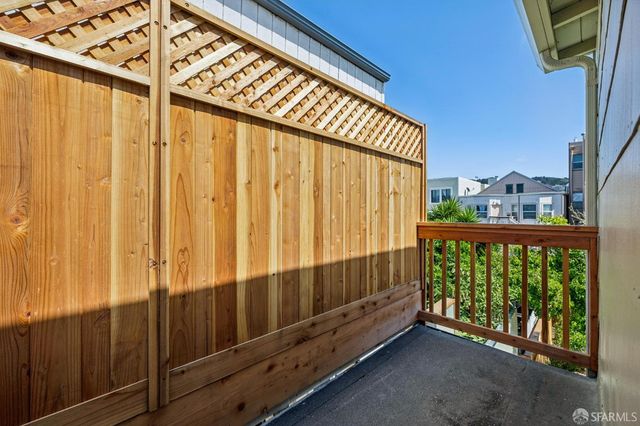 331 Lisbon Street, San Francisco, CA 94112