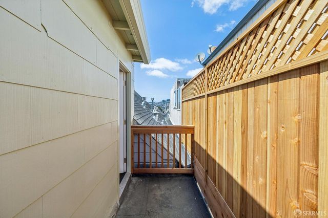 331 Lisbon Street, San Francisco, CA 94112