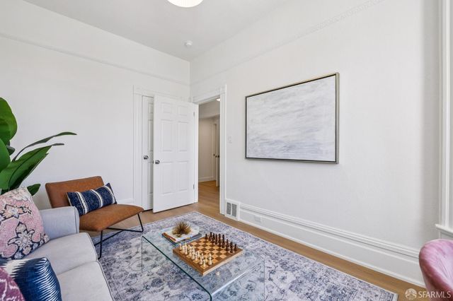 331 Lisbon Street, San Francisco, CA 94112