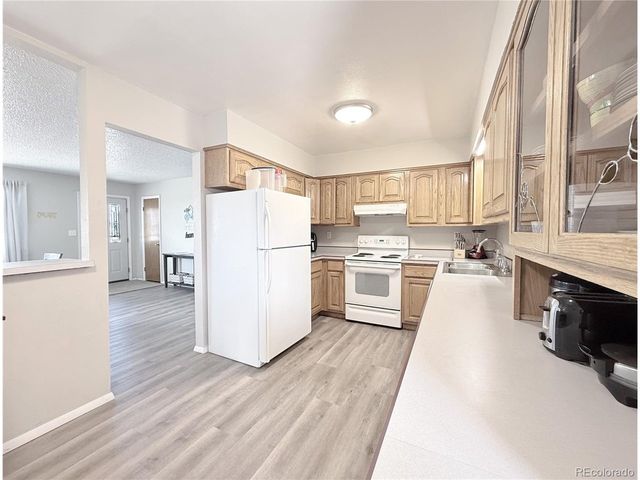 302 Miranda Ave, Fort Garland, CO 81133