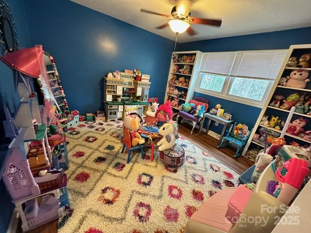 143 Kirkwood Drive, Concord, NC 28025